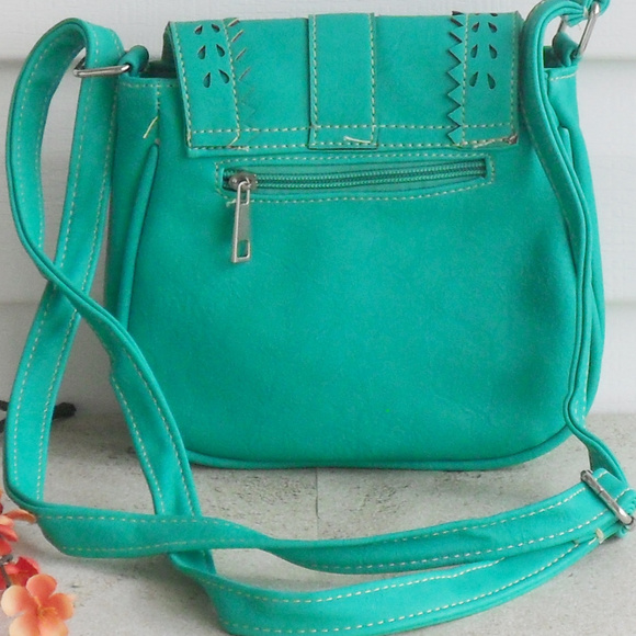 NEW Vegan Leather Turquoise Hollow Out - Picture 6 of 7